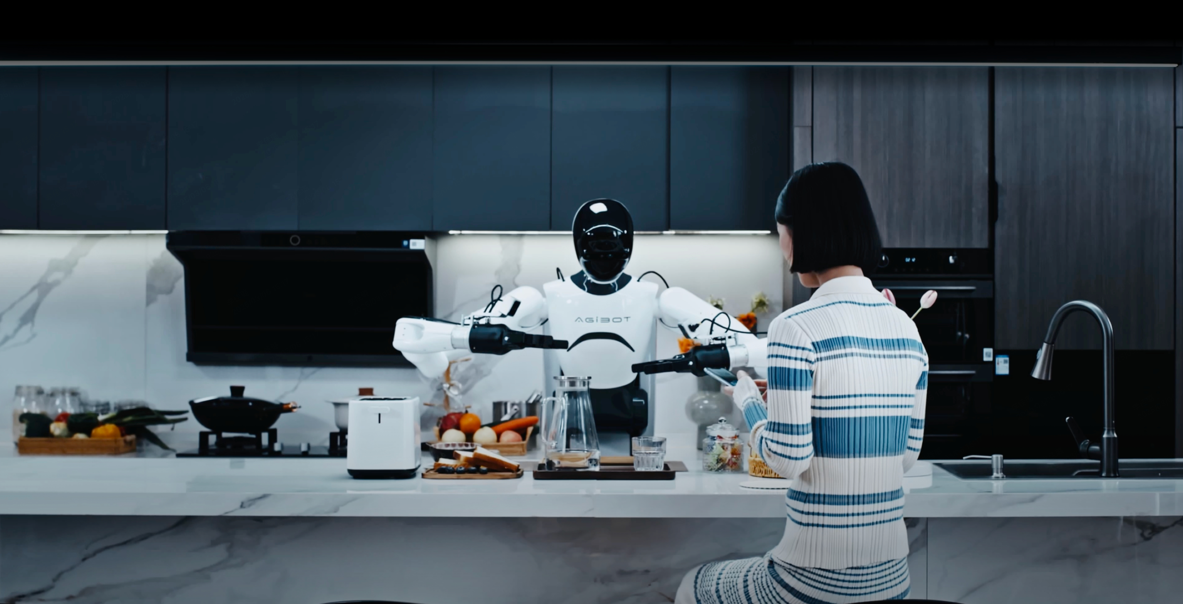 今年会·jinnianhui发布！ Genie Studio：行业首款具身智能一站式开发平台